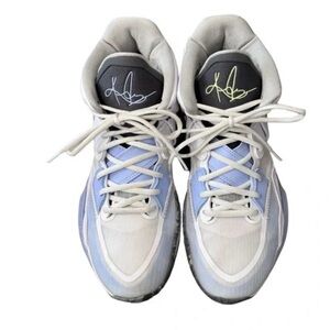 Nike Kyrie Infinity "Smoke and Mirrors" Basketball Shoes, Men’s Size 9.5